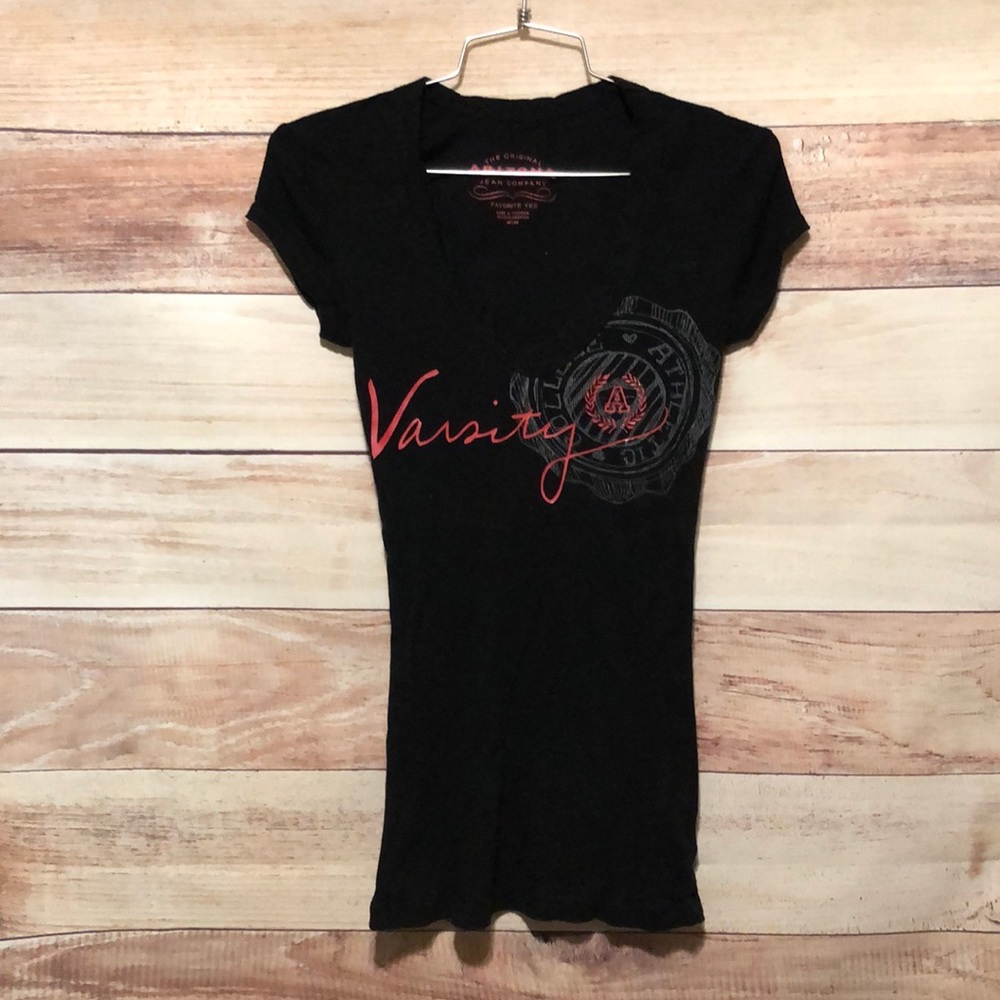 Juniors Arizona Ribbed V-Neck “Favorite Vee” Tee
